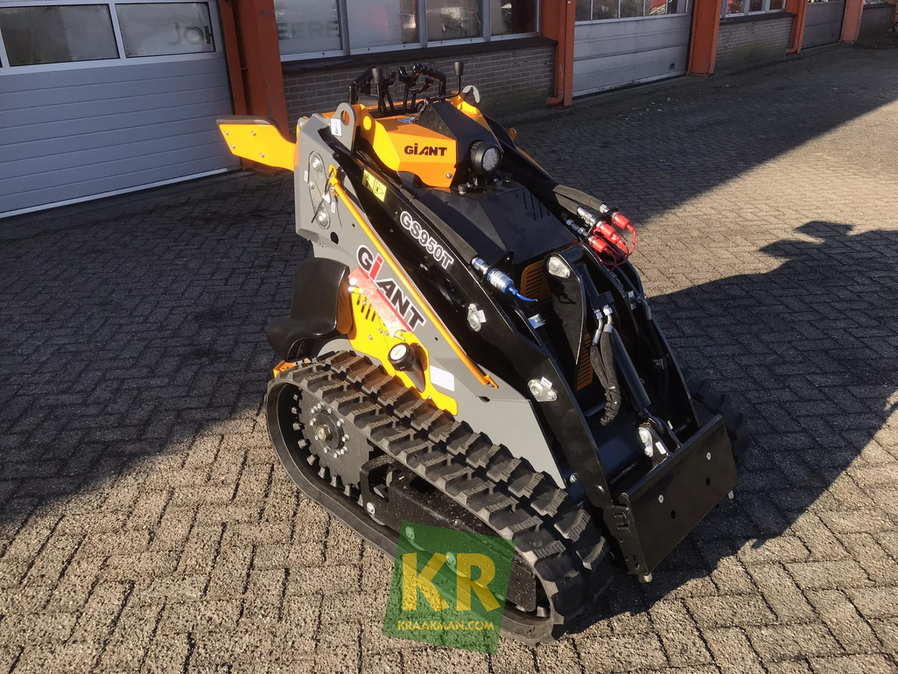 Giant GS950T - Мини-погрузчик с бортовым поворотом: фото 5 Giant GS950T - Мини-погрузчик с бортовым поворотом: фото 5