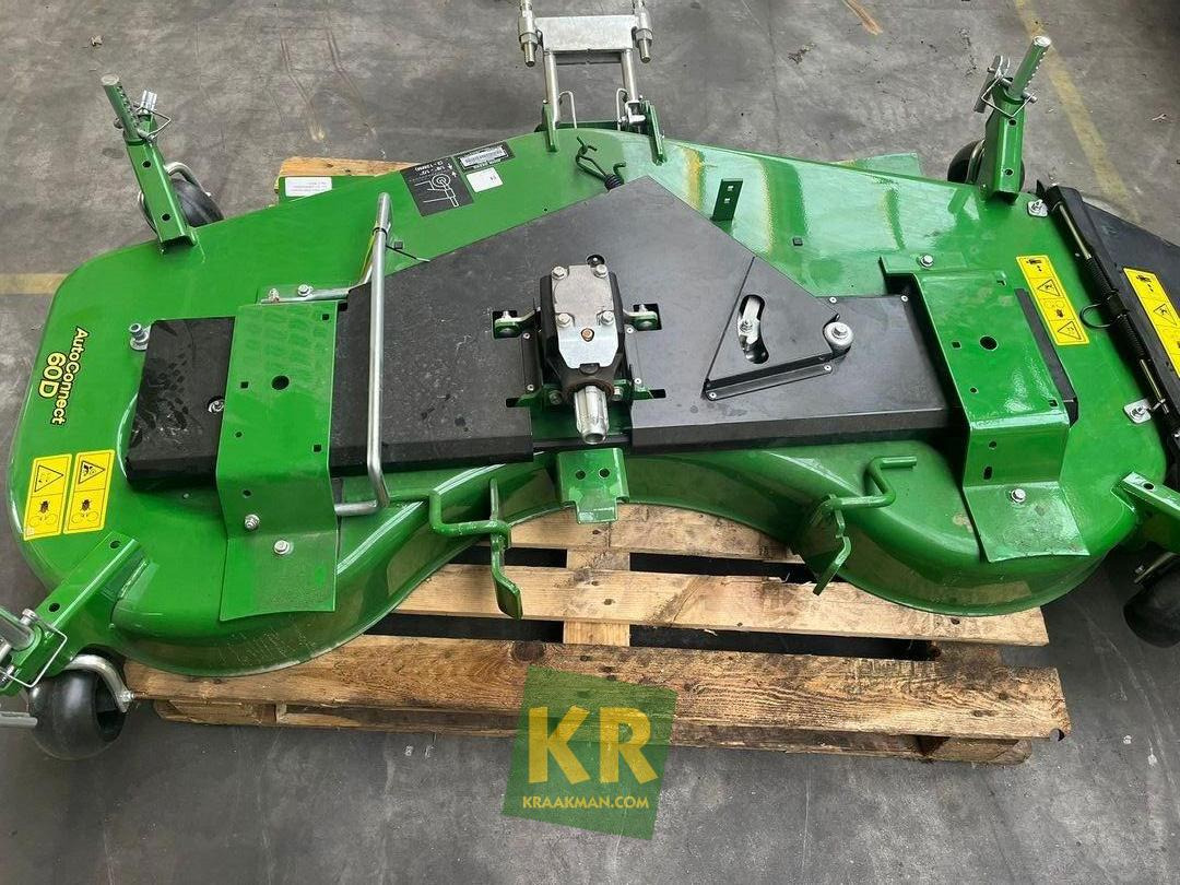 John Deere 60D IN. - Газонокосилка: фото 2 John Deere 60D IN. - Газонокосилка: фото 2