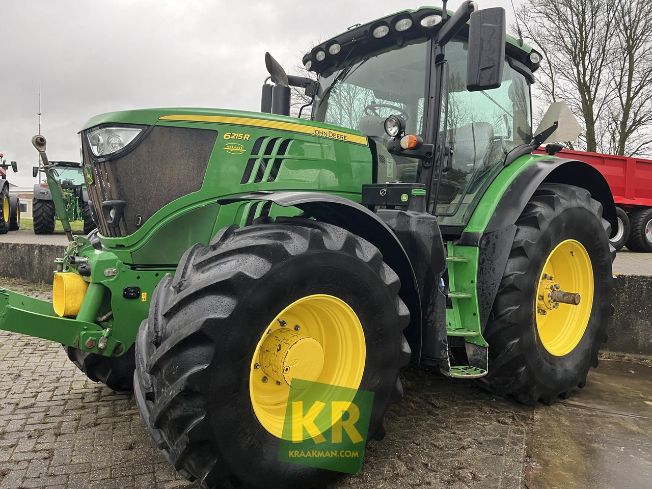 John Deere 6215R - Трактор: фото 1 John Deere 6215R - Трактор: фото 1