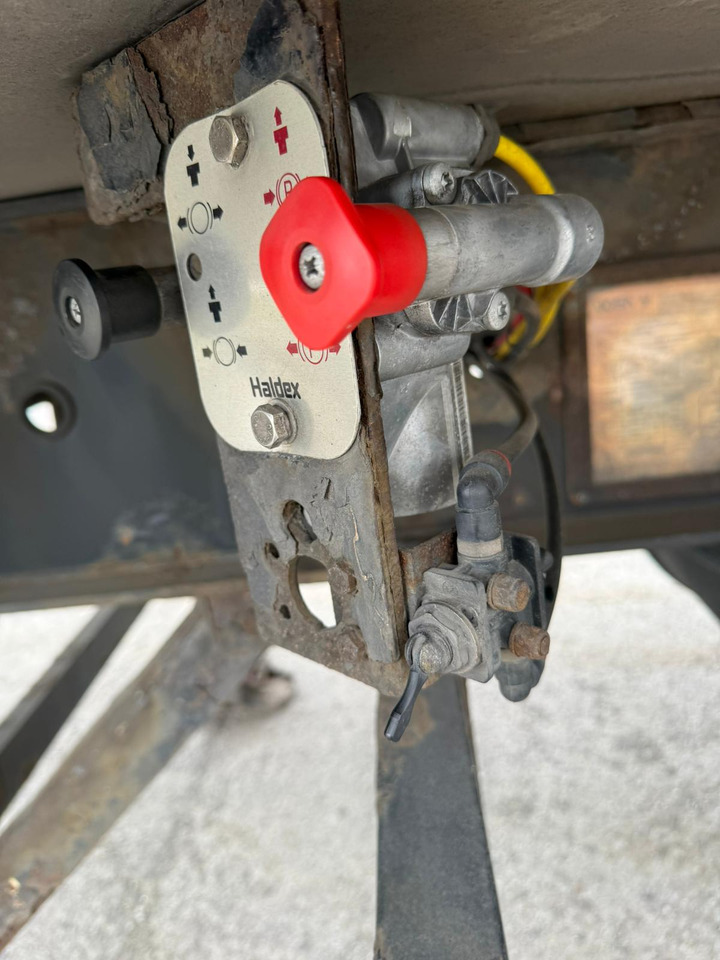 2015 Montracon 13.6m Fridge Trailer – 3026 - Полуприцеп-рефрижератор: фото 5 2015 Montracon 13.6m Fridge Trailer – 3026 - Полуприцеп-рефрижератор: фото 5