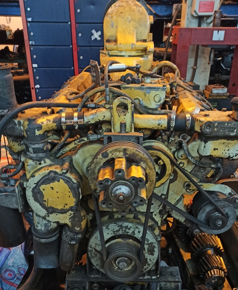 DETROIT 12V71  12v-71 7123-7000 - Двигатель для Другой техники: фото 3 DETROIT 12V71  12v-71 7123-7000 - Двигатель для Другой техники: фото 3