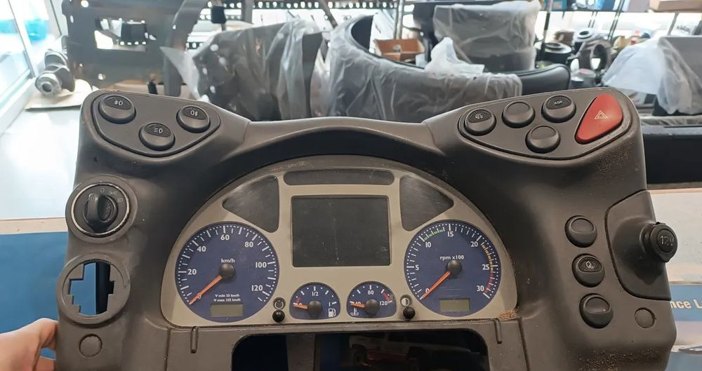 Zegary Licznik IVECO STRALIS 504025356 - Электрическая система для Грузовиков: фото 1 Zegary Licznik IVECO STRALIS 504025356 - Электрическая система для Грузовиков: фото 1