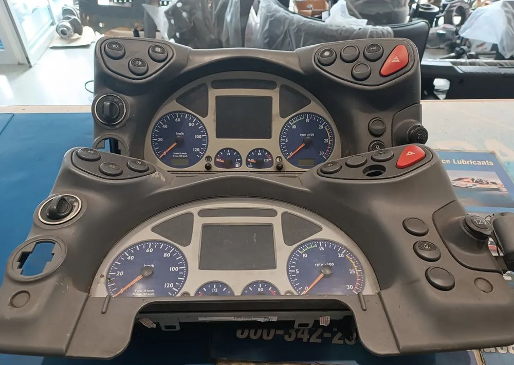 Zegary Licznik IVECO STRALIS 504025356 - Электрическая система для Грузовиков: фото 4 Zegary Licznik IVECO STRALIS 504025356 - Электрическая система для Грузовиков: фото 4