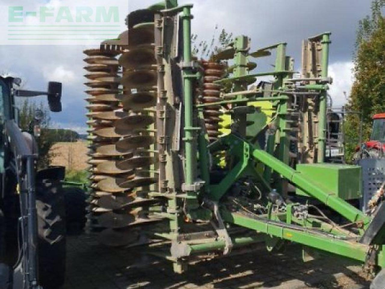 Amazone catros xl 6003-2 + messerwalze - Дисковая борона: фото 5 Amazone catros xl 6003-2 + messerwalze - Дисковая борона: фото 5