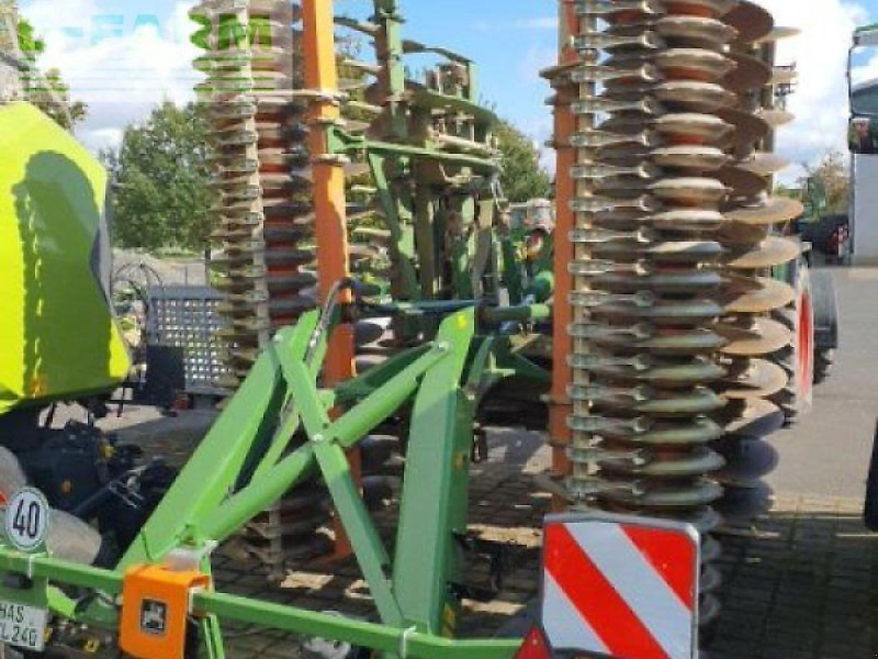 Amazone catros xl 6003-2 + messerwalze - Дисковая борона: фото 2 Amazone catros xl 6003-2 + messerwalze - Дисковая борона: фото 2