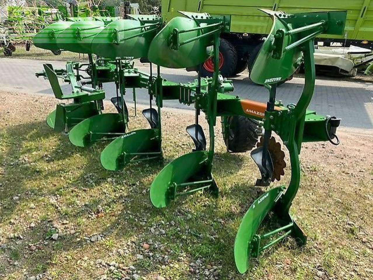 Amazone cayros xms 5-950 - Плуг: фото 1 Amazone cayros xms 5-950 - Плуг: фото 1