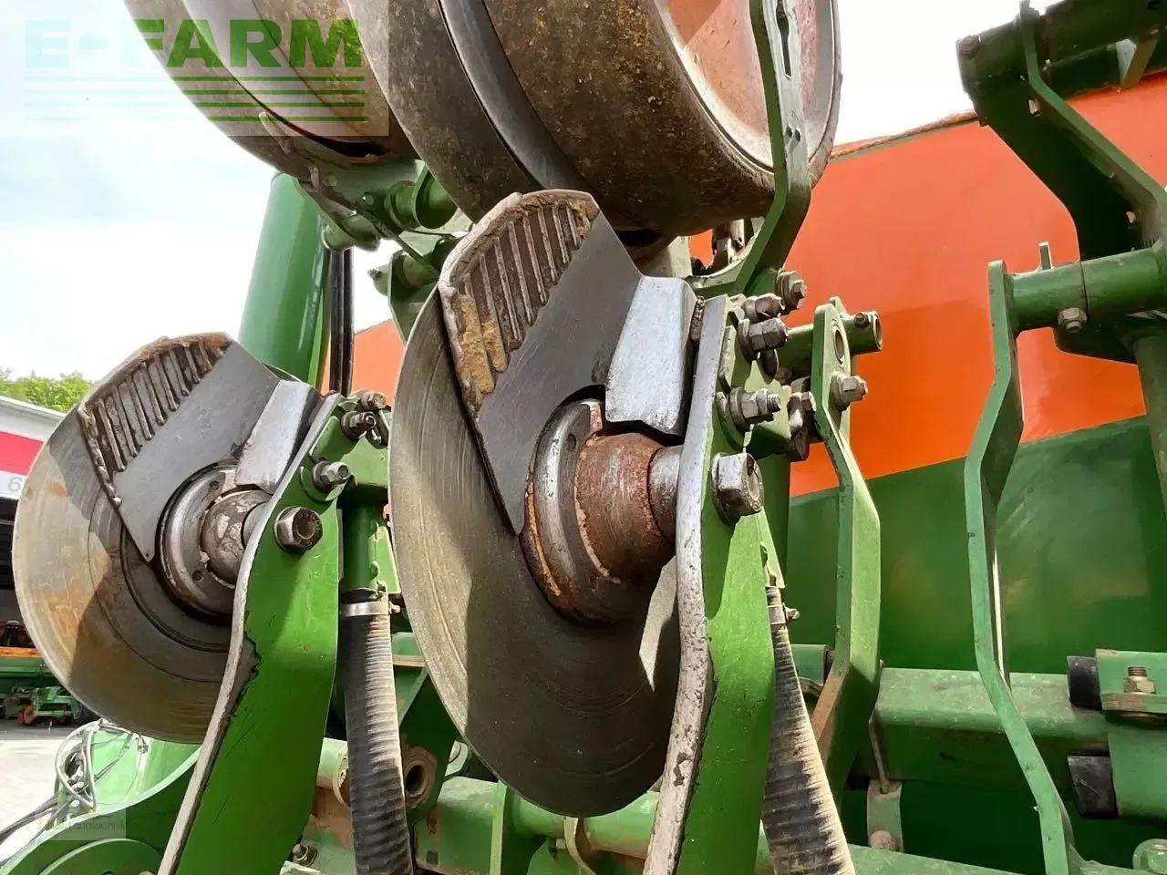 Amazone edx 6000-tc - Сеялка точного высева: фото 3 Amazone edx 6000-tc - Сеялка точного высева: фото 3