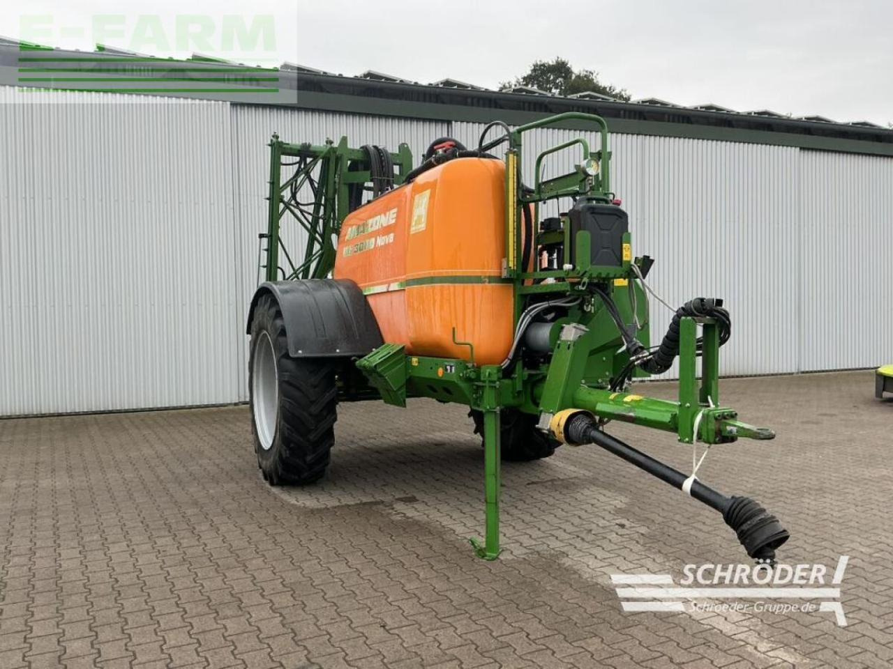 Amazone ug 3000 nova mit druckluftbremse - Прицепной опрыскиватель: фото 1 Amazone ug 3000 nova mit druckluftbremse - Прицепной опрыскиватель: фото 1