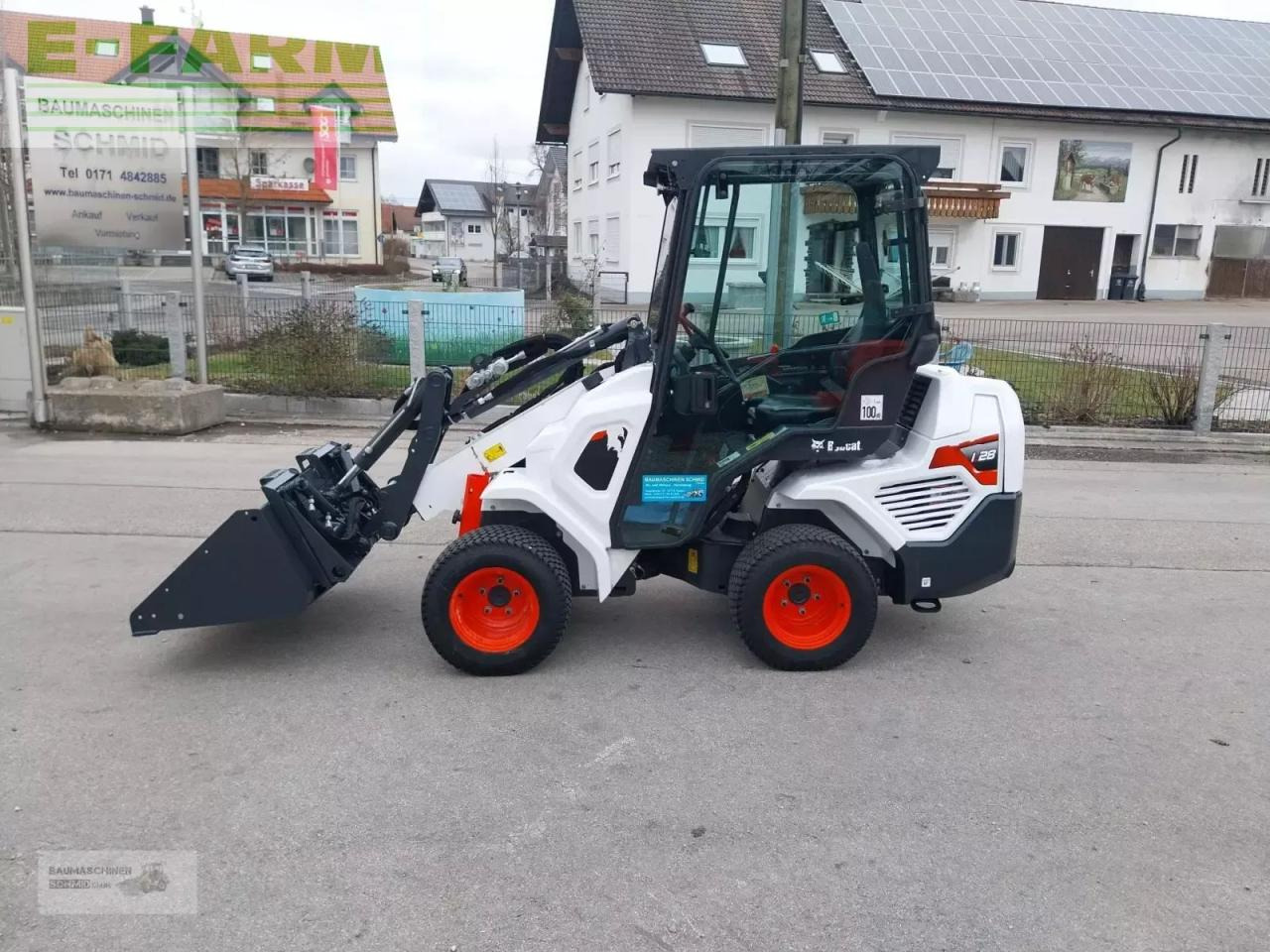 Bobcat l 28 - Мини-экскаватор: фото 2 Bobcat l 28 - Мини-экскаватор: фото 2