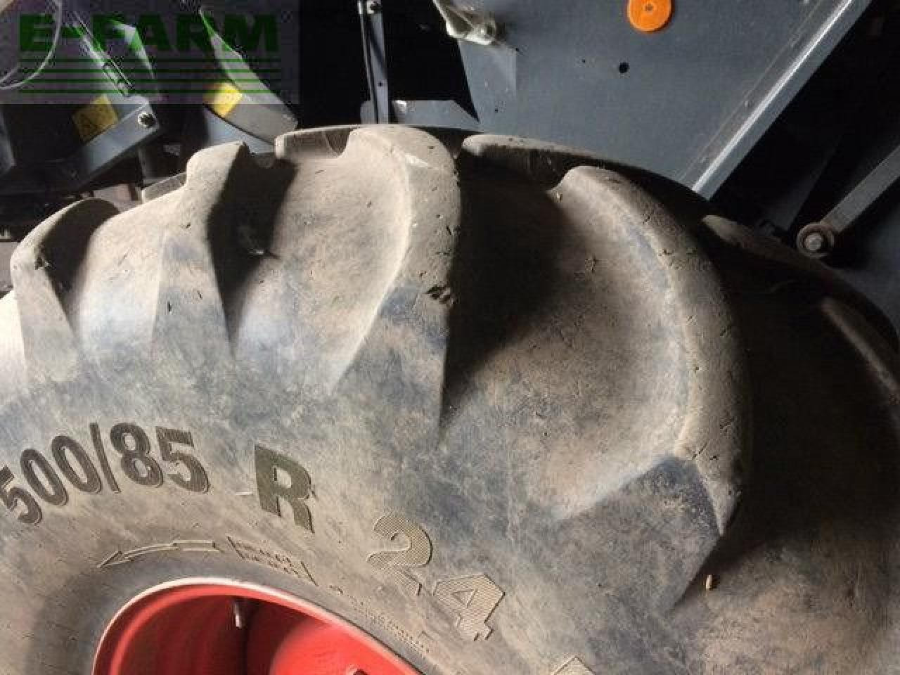 CLAAS LEXION 570 TT - Зерноуборочный комбайн: фото 4 CLAAS LEXION 570 TT - Зерноуборочный комбайн: фото 4