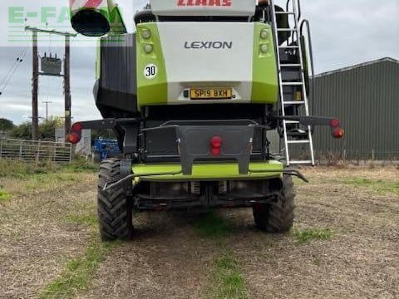 CLAAS LEXION 770 TT - Зерноуборочный комбайн: фото 4 CLAAS LEXION 770 TT - Зерноуборочный комбайн: фото 4