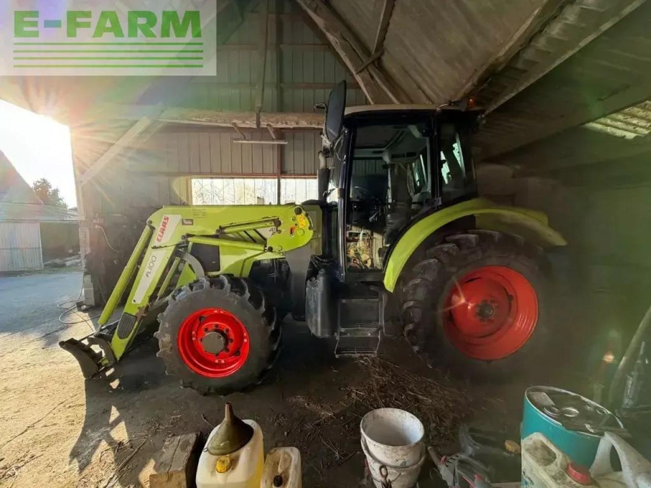 CLAAS arion 410 - Трактор: фото 4 CLAAS arion 410 - Трактор: фото 4