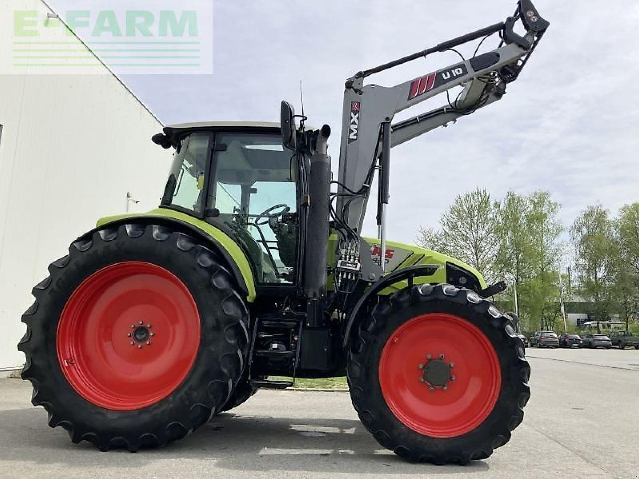 CLAAS arion 420 cis mit fl mx u10 - Трактор: фото 3 CLAAS arion 420 cis mit fl mx u10 - Трактор: фото 3