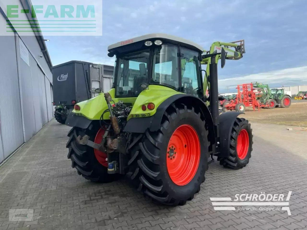 CLAAS arion 520 cebis - Трактор: фото 3 CLAAS arion 520 cebis - Трактор: фото 3