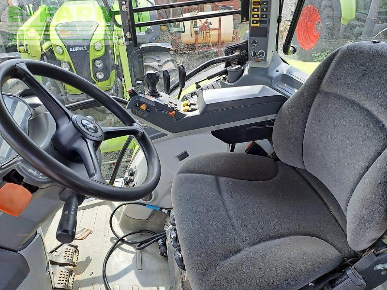 CLAAS arion 530 cis CIS - Трактор: фото 5 CLAAS arion 530 cis CIS - Трактор: фото 5