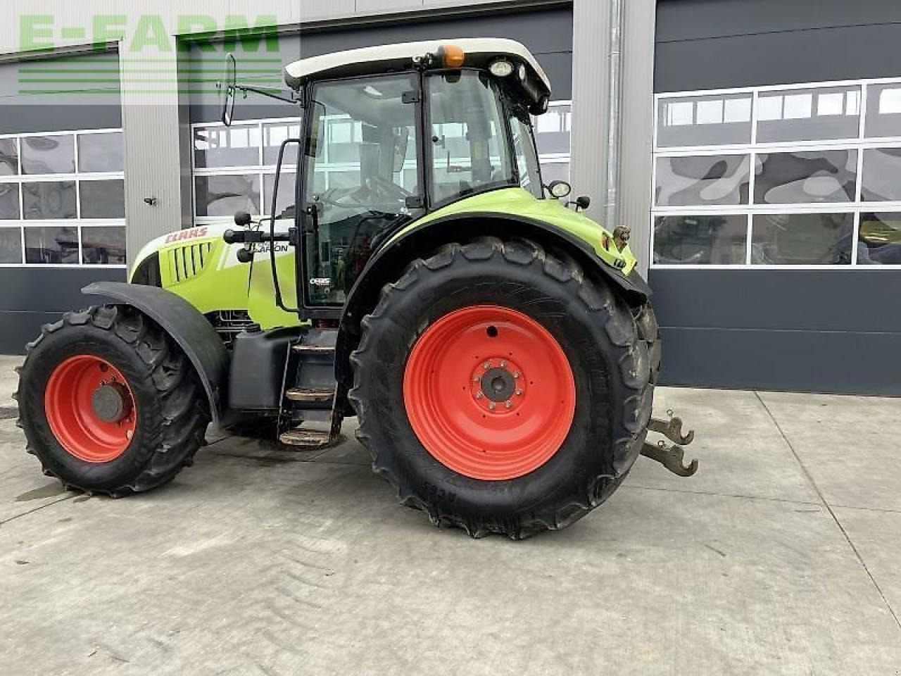 CLAAS arion 640 cebis CEBIS - Трактор: фото 4 CLAAS arion 640 cebis CEBIS - Трактор: фото 4