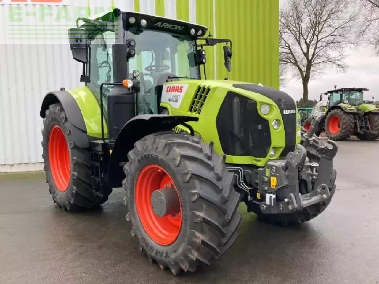 CLAAS arion 660 cmatic cis+ CMATIC CIS+ - Трактор: фото 3 CLAAS arion 660 cmatic cis+ CMATIC CIS+ - Трактор: фото 3