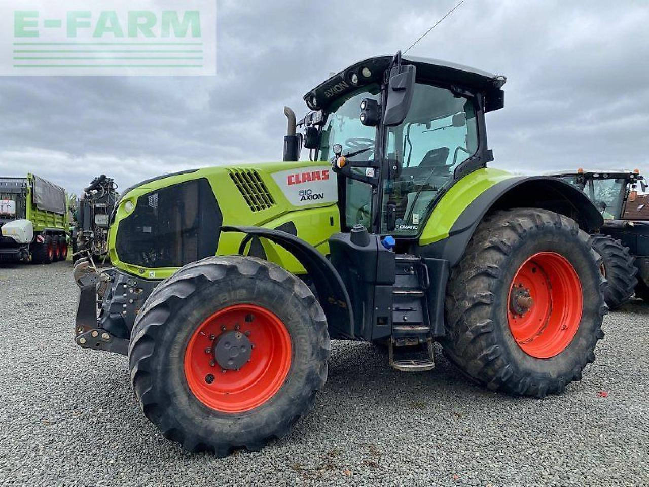 CLAAS axion 810 - Трактор: фото 4 CLAAS axion 810 - Трактор: фото 4