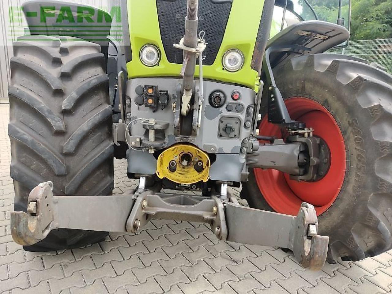 CLAAS axion 810 cmatic CMATIC - Трактор: фото 2 CLAAS axion 810 cmatic CMATIC - Трактор: фото 2