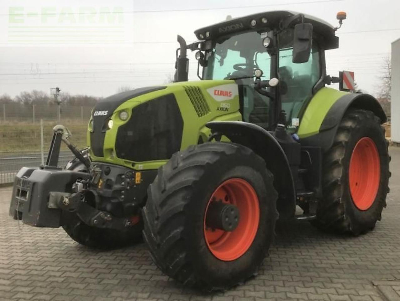 CLAAS axion 850 - Трактор: фото 1 CLAAS axion 850 - Трактор: фото 1