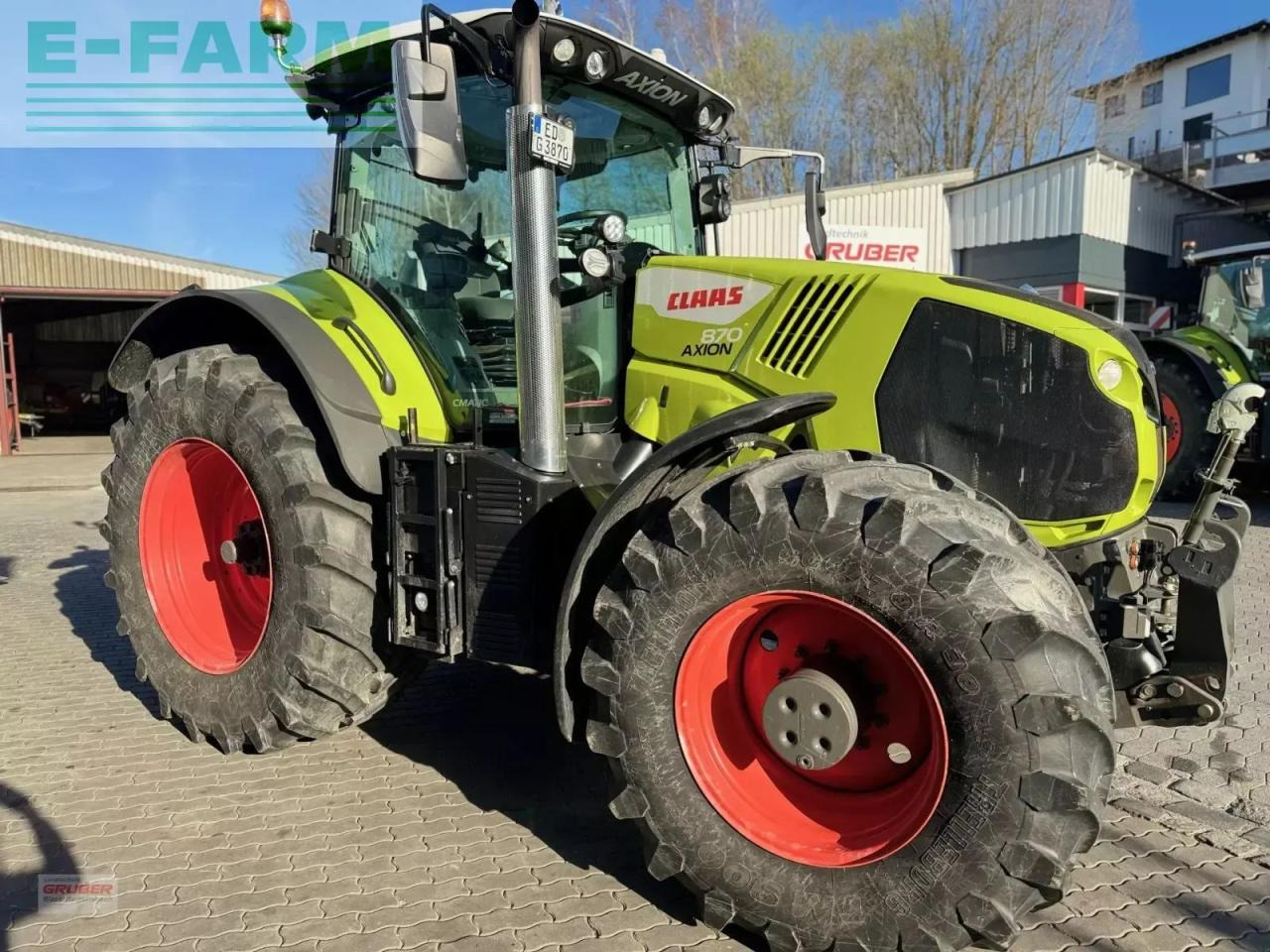 CLAAS axion 870 cmatic cis+ CMATIC CIS+ - Трактор: фото 4 CLAAS axion 870 cmatic cis+ CMATIC CIS+ - Трактор: фото 4