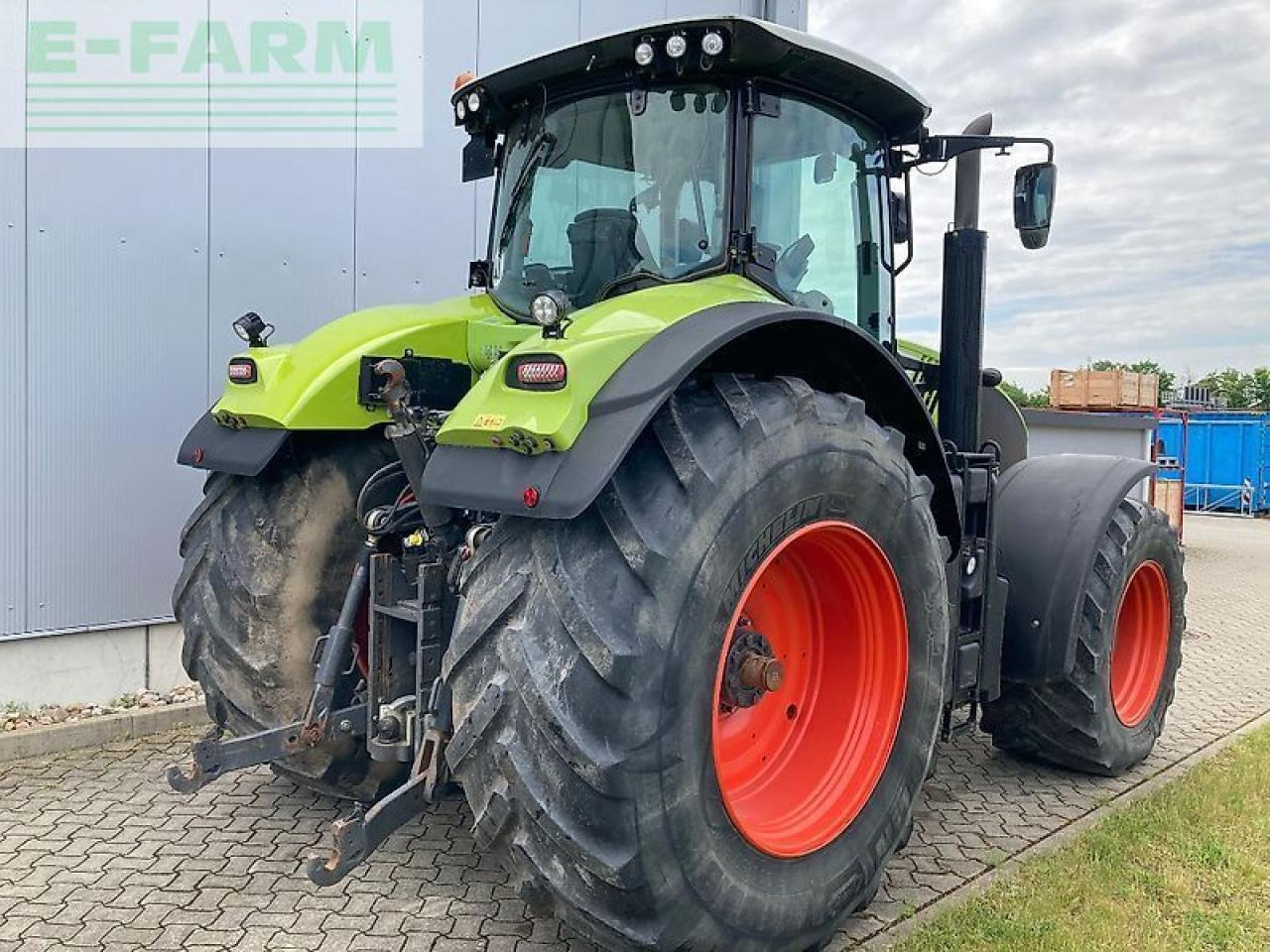 CLAAS axion 930 - Трактор: фото 2 CLAAS axion 930 - Трактор: фото 2