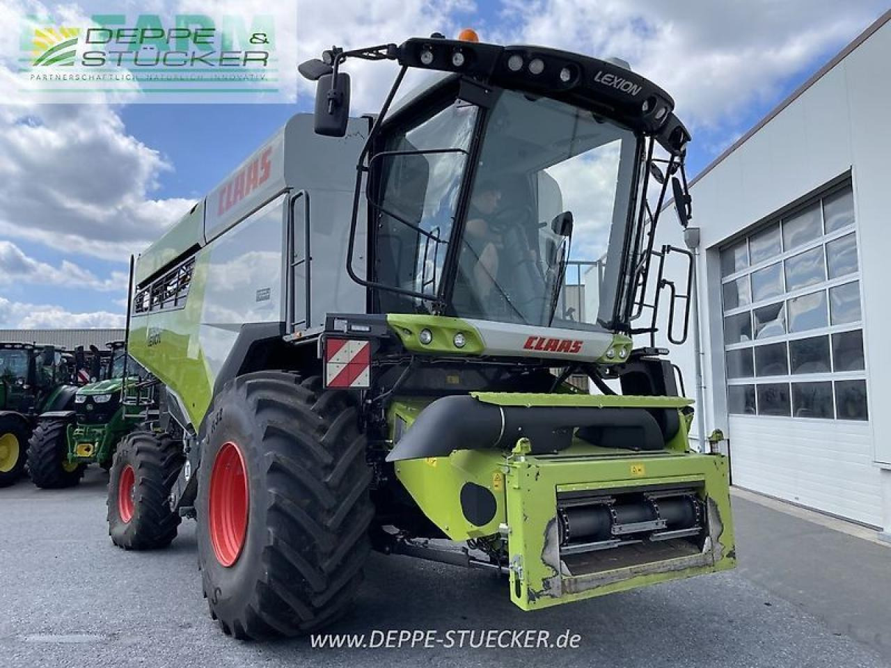CLAAS lexion 5300 - Зерноуборочный комбайн: фото 4 CLAAS lexion 5300 - Зерноуборочный комбайн: фото 4