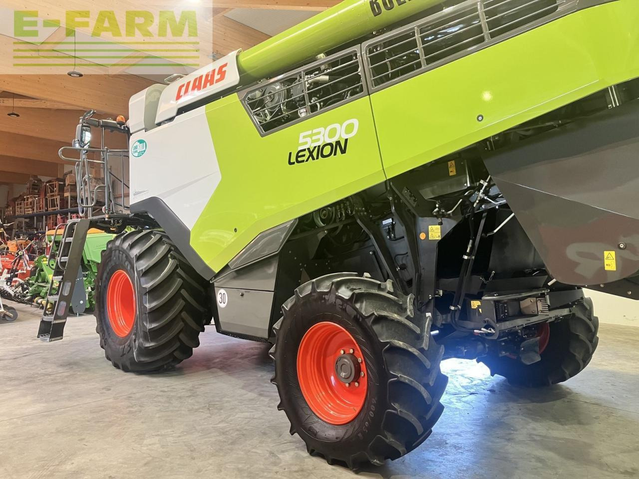 CLAAS lexion 5300 - Зерноуборочный комбайн: фото 5 CLAAS lexion 5300 - Зерноуборочный комбайн: фото 5