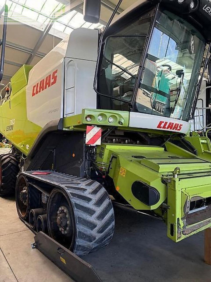 CLAAS lexion 760 tt v750 - Зерноуборочный комбайн: фото 1 CLAAS lexion 760 tt v750 - Зерноуборочный комбайн: фото 1