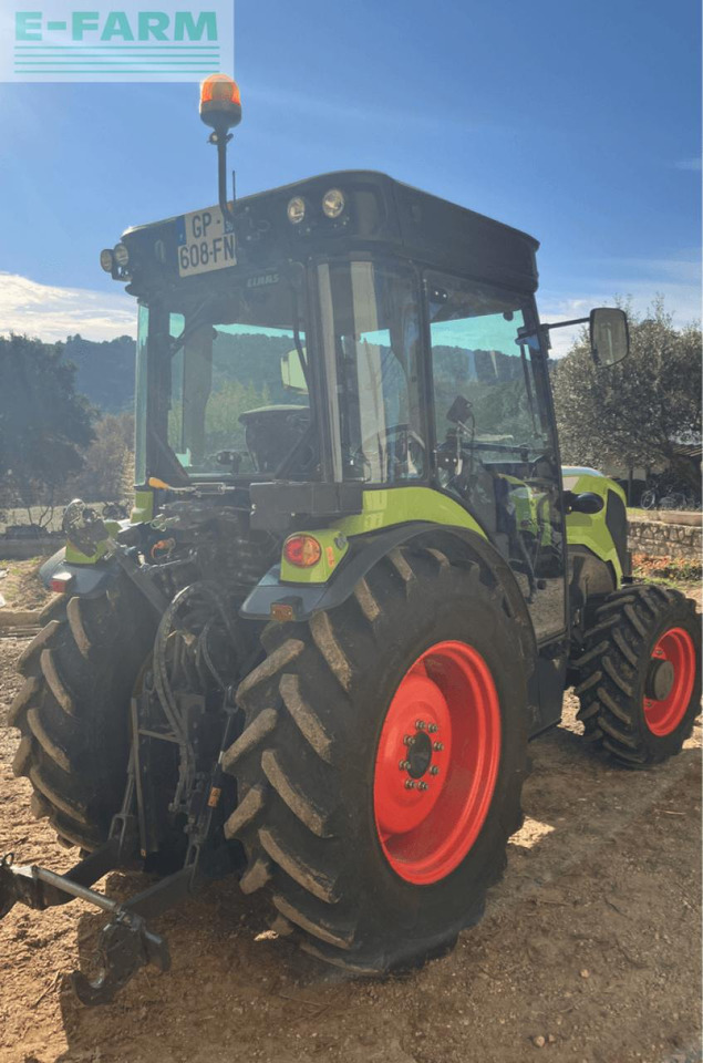 CLAAS nexos 240 l cabine - Трактор: фото 2 CLAAS nexos 240 l cabine - Трактор: фото 2