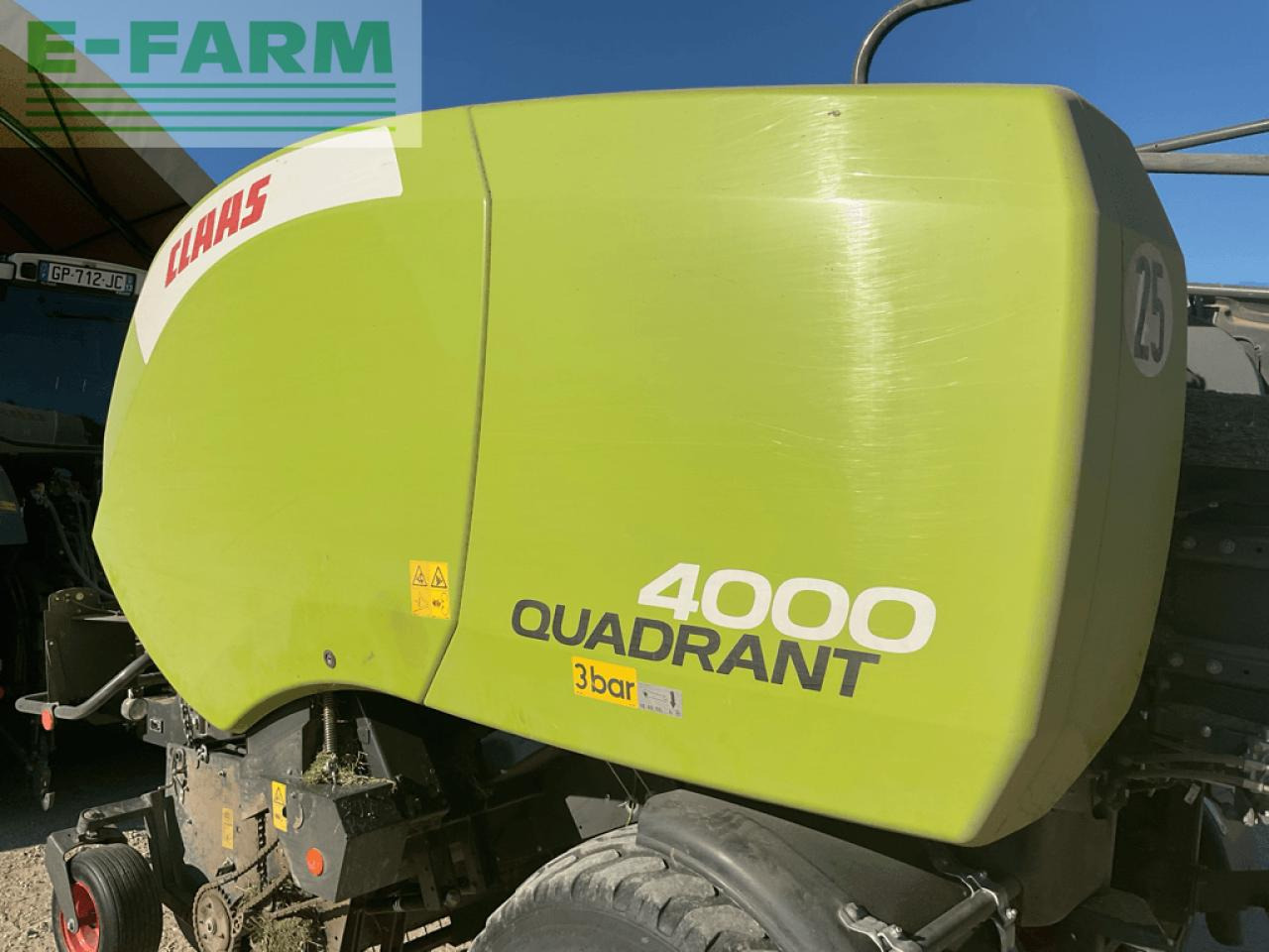 CLAAS quadrant 4000 - Пресс-подборщик тюковый: фото 2 CLAAS quadrant 4000 - Пресс-подборщик тюковый: фото 2