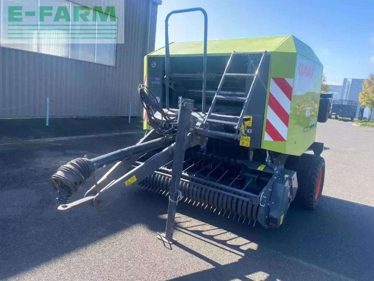 CLAAS rollant340 contacter 06 31 56 12 02 - Пресс-подборщик тюковый: фото 1 CLAAS rollant340 contacter 06 31 56 12 02 - Пресс-подборщик тюковый: фото 1