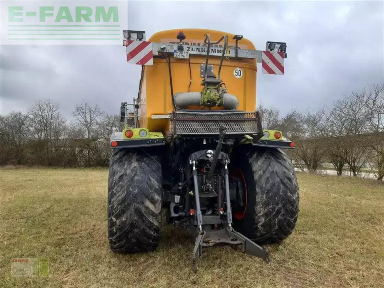 CLAAS xerion 4000 saddle trac SADDLE TRAC - Самоходный опрыскиватель: фото 1 CLAAS xerion 4000 saddle trac SADDLE TRAC - Самоходный опрыскиватель: фото 1