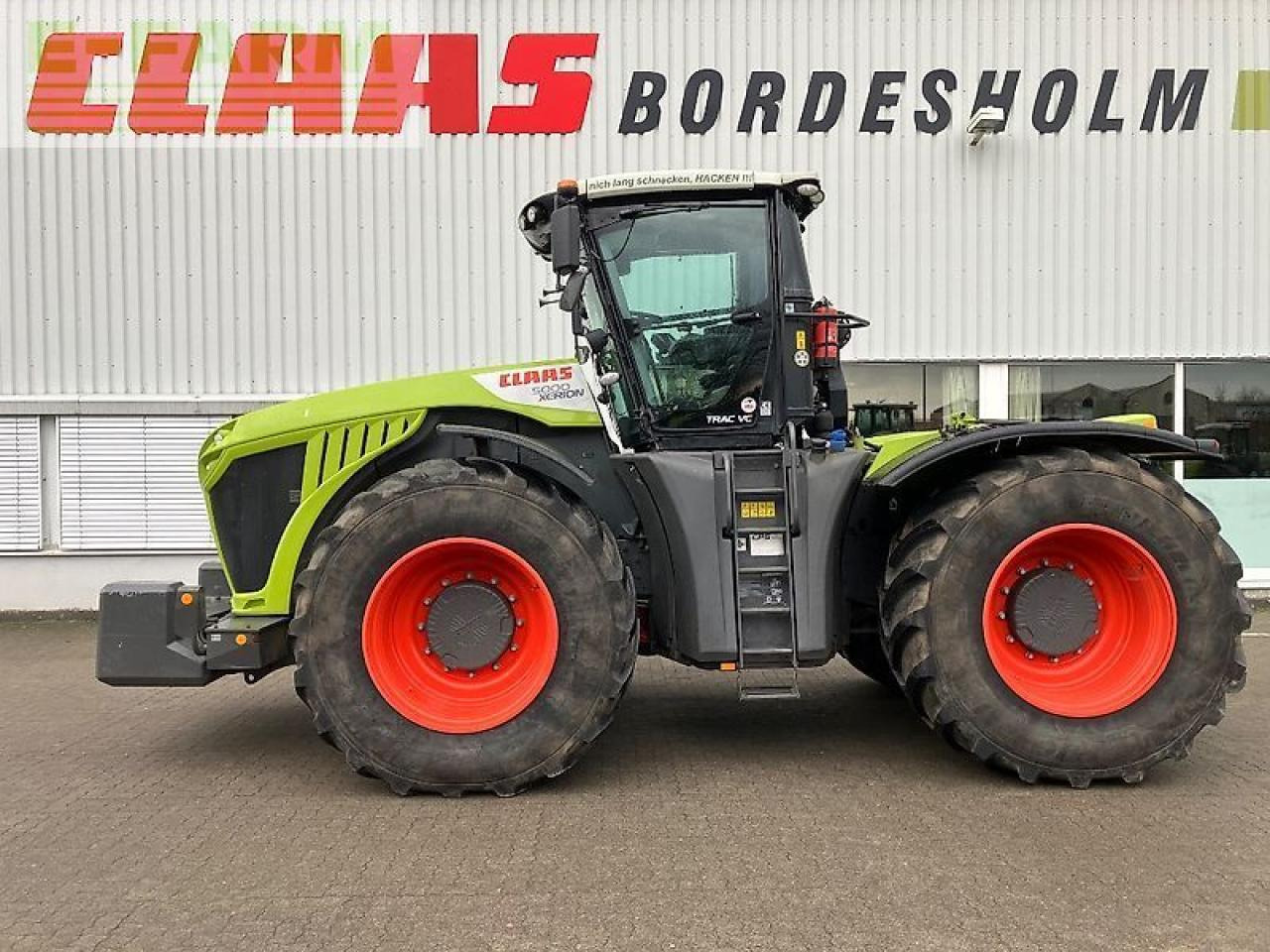 CLAAS xerion 5000 trac vc TRAC VC - Трактор: фото 1 CLAAS xerion 5000 trac vc TRAC VC - Трактор: фото 1