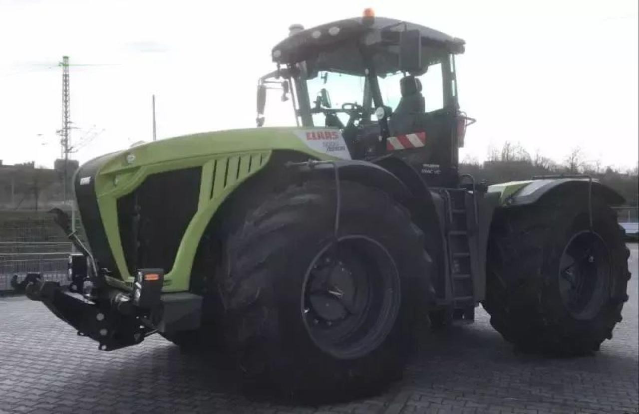 CLAAS xerion 5000 trac vc TRAC VC - Трактор: фото 1 CLAAS xerion 5000 trac vc TRAC VC - Трактор: фото 1