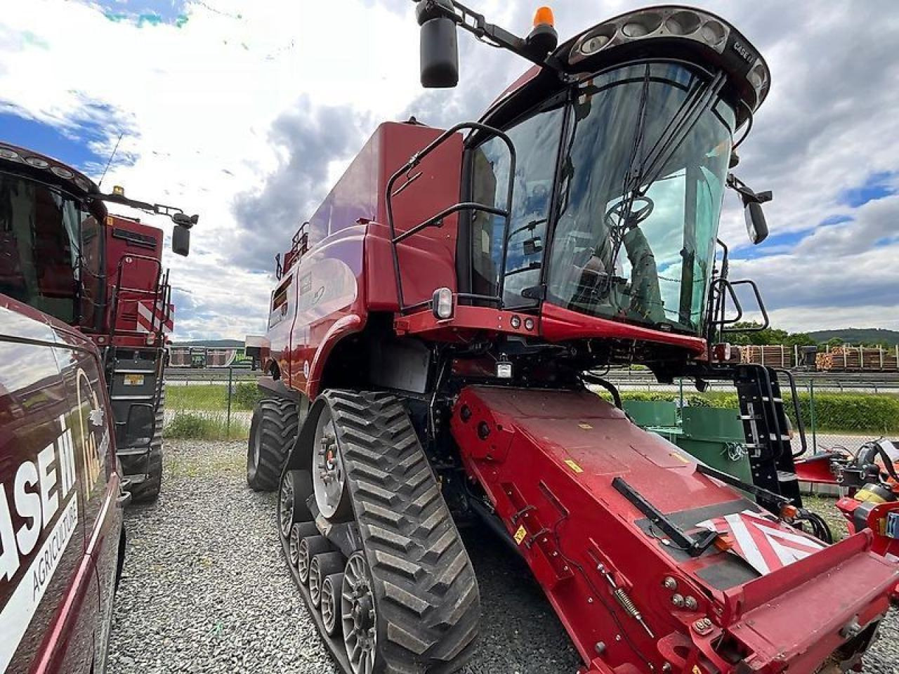Case-IH axial flow 8240 - Зерноуборочный комбайн: фото 3 Case-IH axial flow 8240 - Зерноуборочный комбайн: фото 3