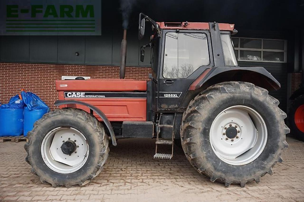 Case-IH ihc 1255 xl - Трактор: фото 5 Case-IH ihc 1255 xl - Трактор: фото 5