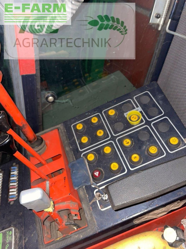 Deutz-Fahr 3610 - Зерноуборочный комбайн: фото 3 Deutz-Fahr 3610 - Зерноуборочный комбайн: фото 3