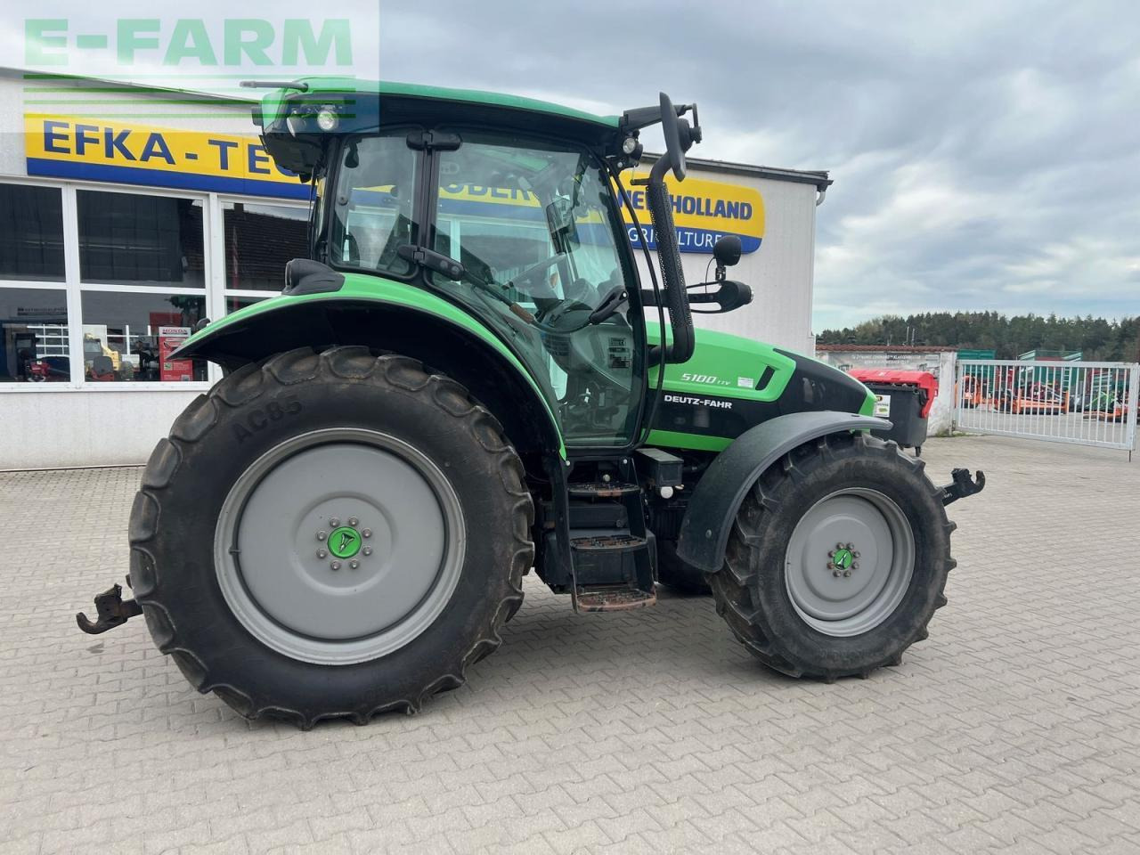 Deutz-Fahr 5100 ttv dt premium TTV - Трактор: фото 3 Deutz-Fahr 5100 ttv dt premium TTV - Трактор: фото 3