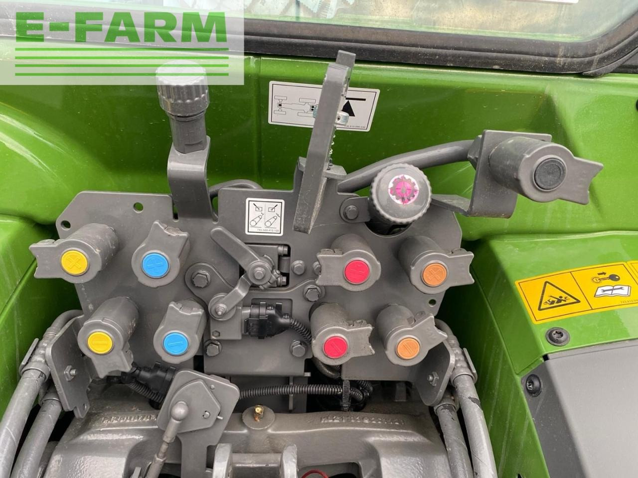 Fendt 209 V Gen3 Profi Setting 2 - Трактор: фото 2 Fendt 209 V Gen3 Profi Setting 2 - Трактор: фото 2