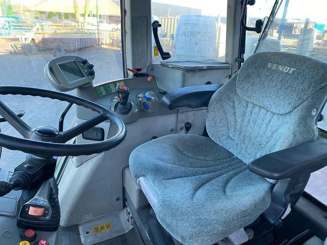 Fendt 411 vario - Трактор: фото 3 Fendt 411 vario - Трактор: фото 3