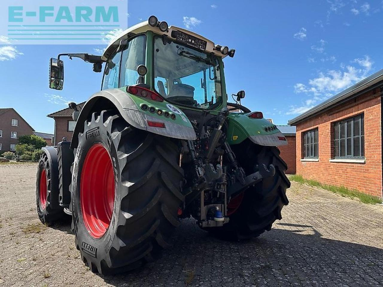 Fendt 716 vario scr profi plus *rtk* ProfiPlus - Трактор: фото 4 Fendt 716 vario scr profi plus *rtk* ProfiPlus - Трактор: фото 4