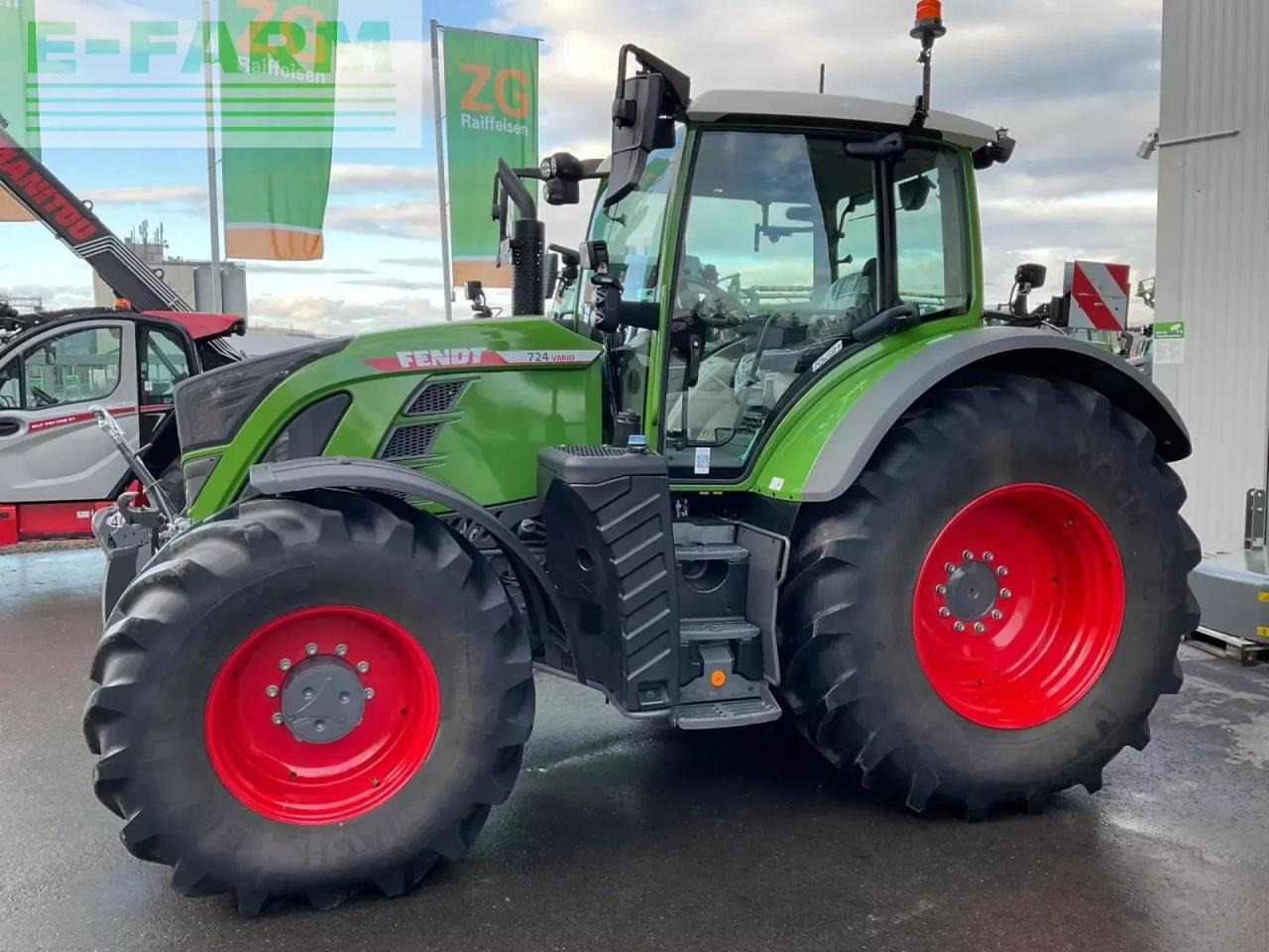 Fendt 724 gen6 power plus setting 2 - Трактор: фото 2 Fendt 724 gen6 power plus setting 2 - Трактор: фото 2