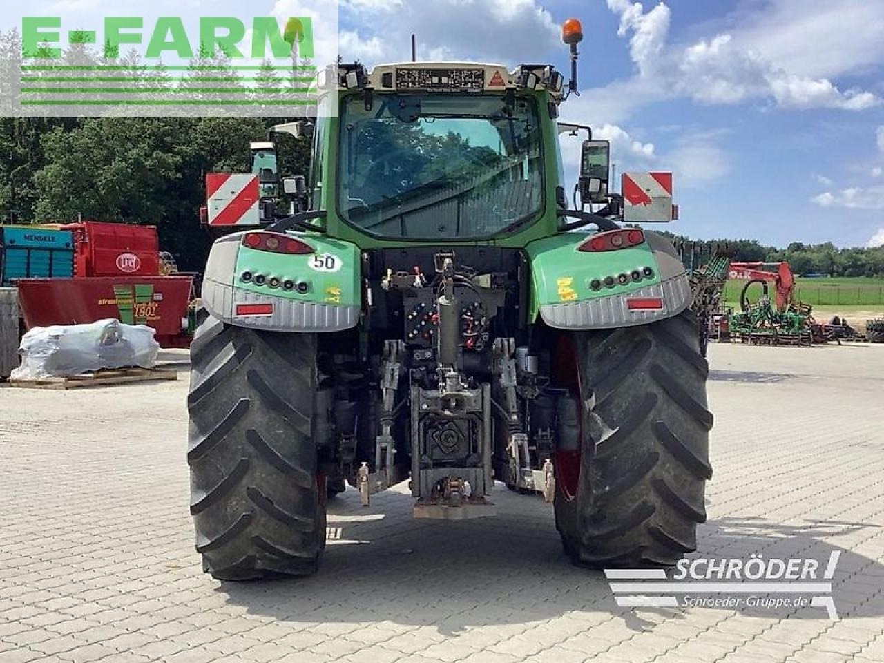 Fendt 724 s4 profi plus - Трактор: фото 4 Fendt 724 s4 profi plus - Трактор: фото 4