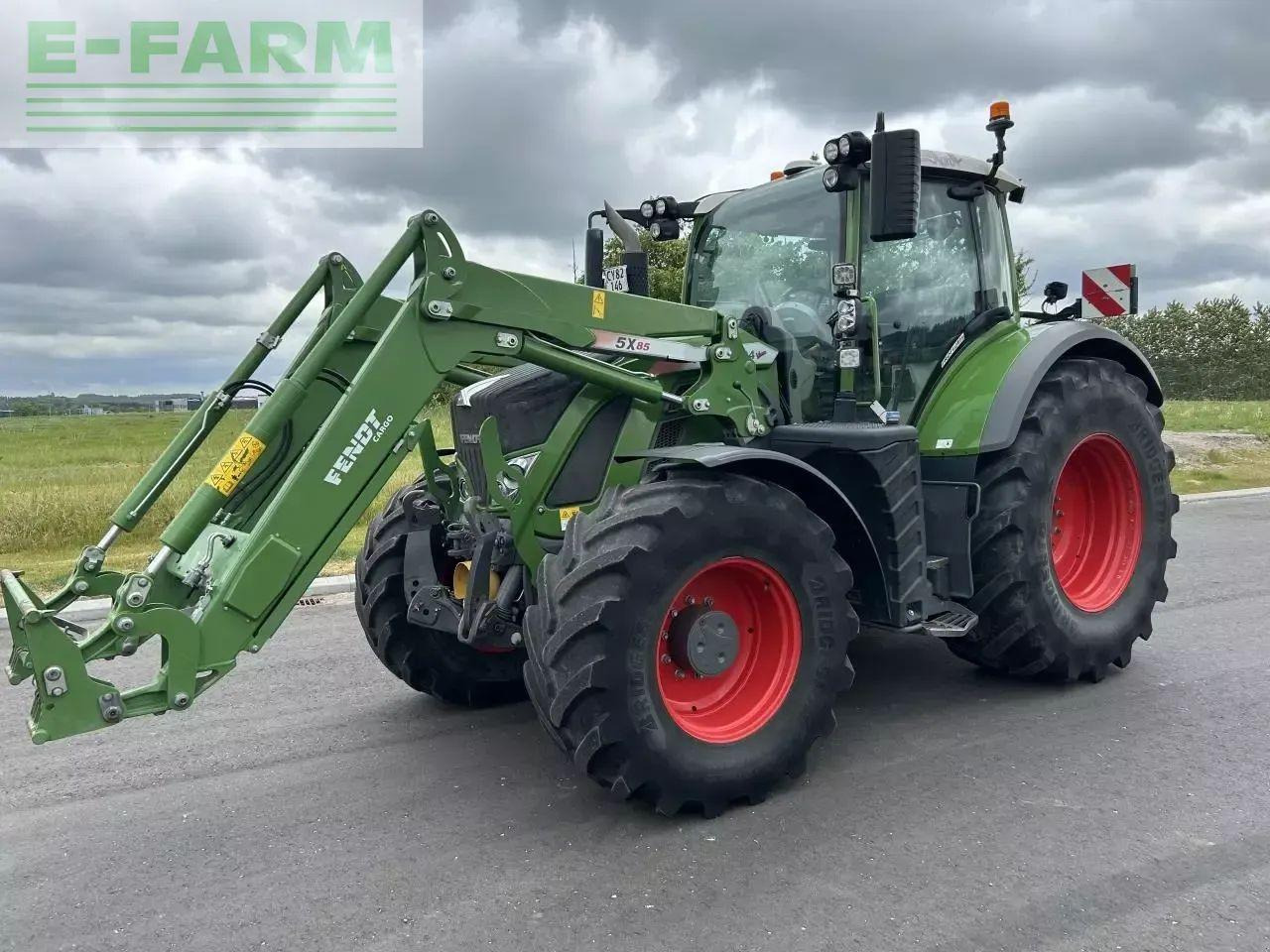 Fendt 724 vario s4 - Трактор: фото 1 Fendt 724 vario s4 - Трактор: фото 1