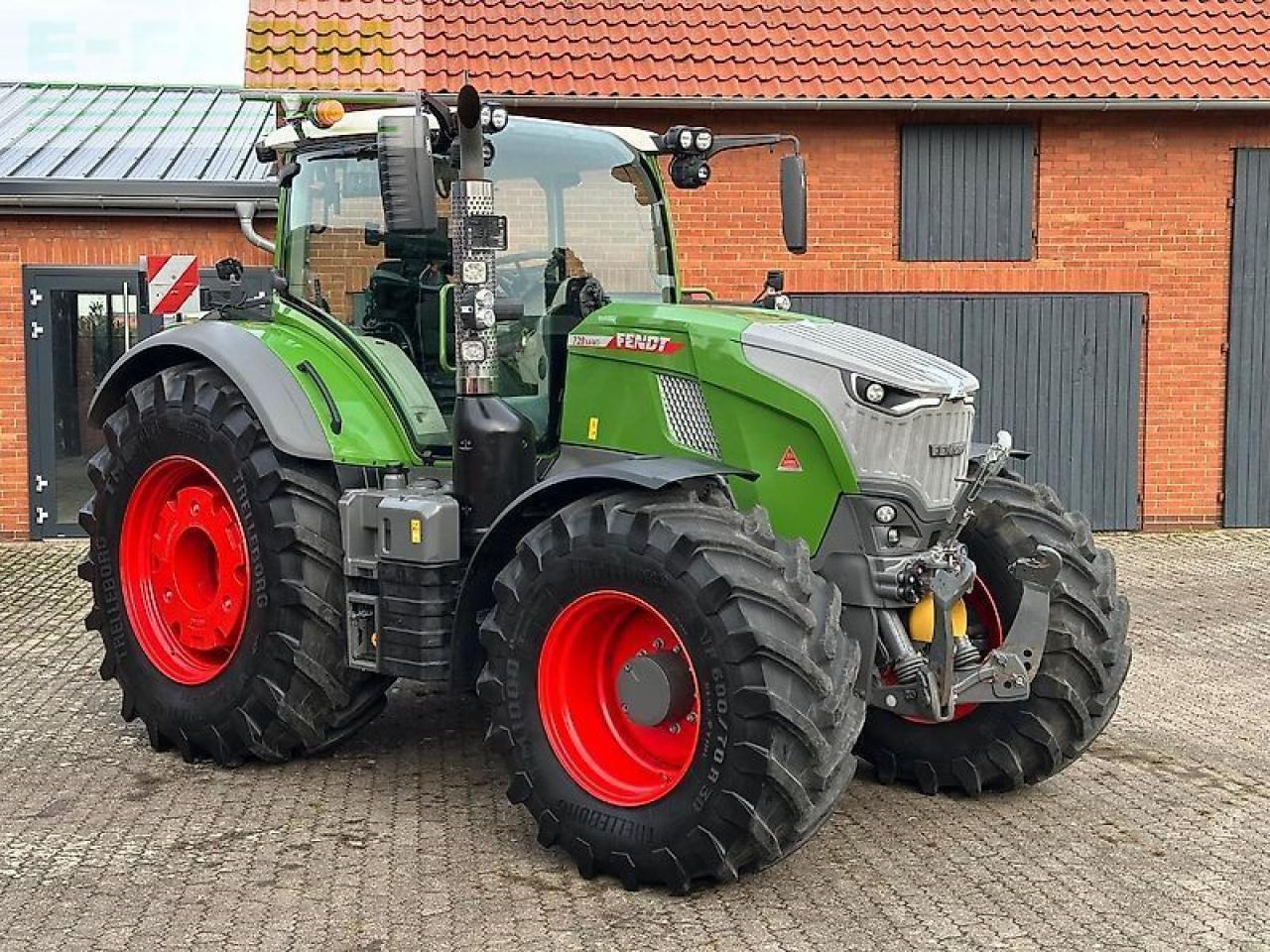 Fendt 728 vario gen7 profi+ setting2 *vollausstattung* ProfiPlus - Трактор: фото 4 Fendt 728 vario gen7 profi+ setting2 *vollausstattung* ProfiPlus - Трактор: фото 4