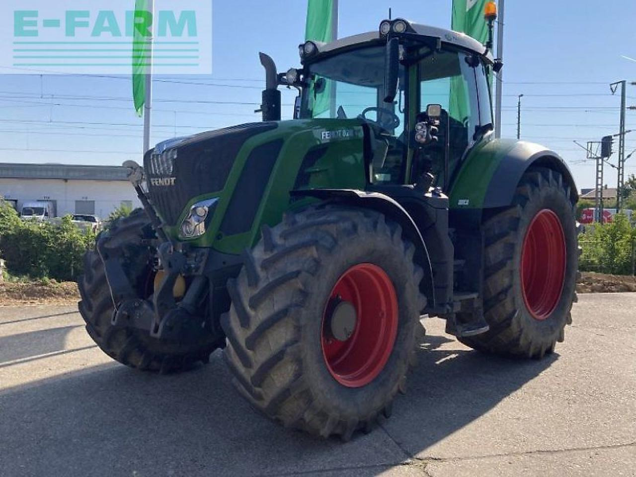 Fendt 828 vario s4 profi plus - Трактор: фото 1 Fendt 828 vario s4 profi plus - Трактор: фото 1