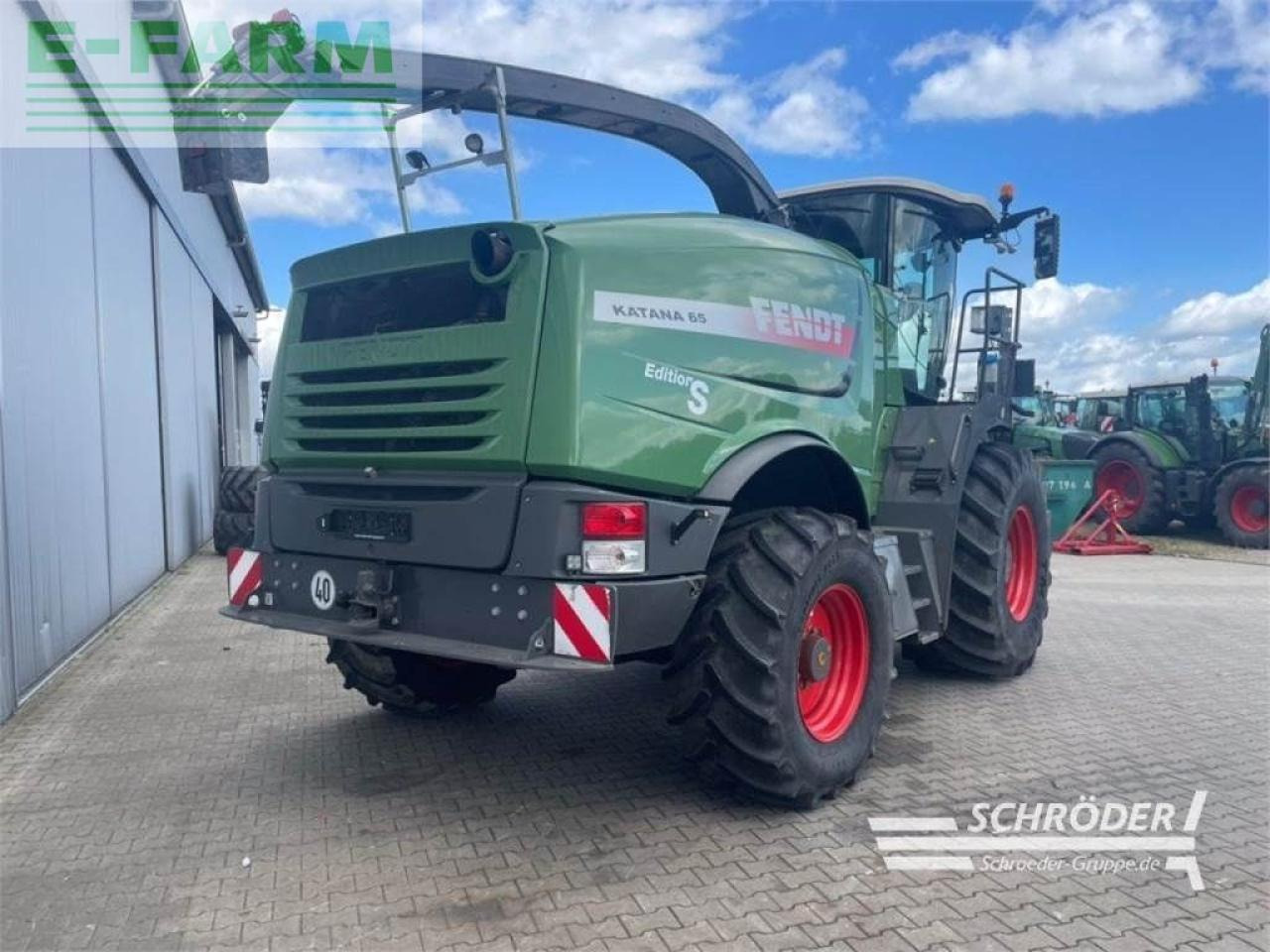 Fendt katana 65 s-edition - Кормоуборочный комбайн: фото 3 Fendt katana 65 s-edition - Кормоуборочный комбайн: фото 3