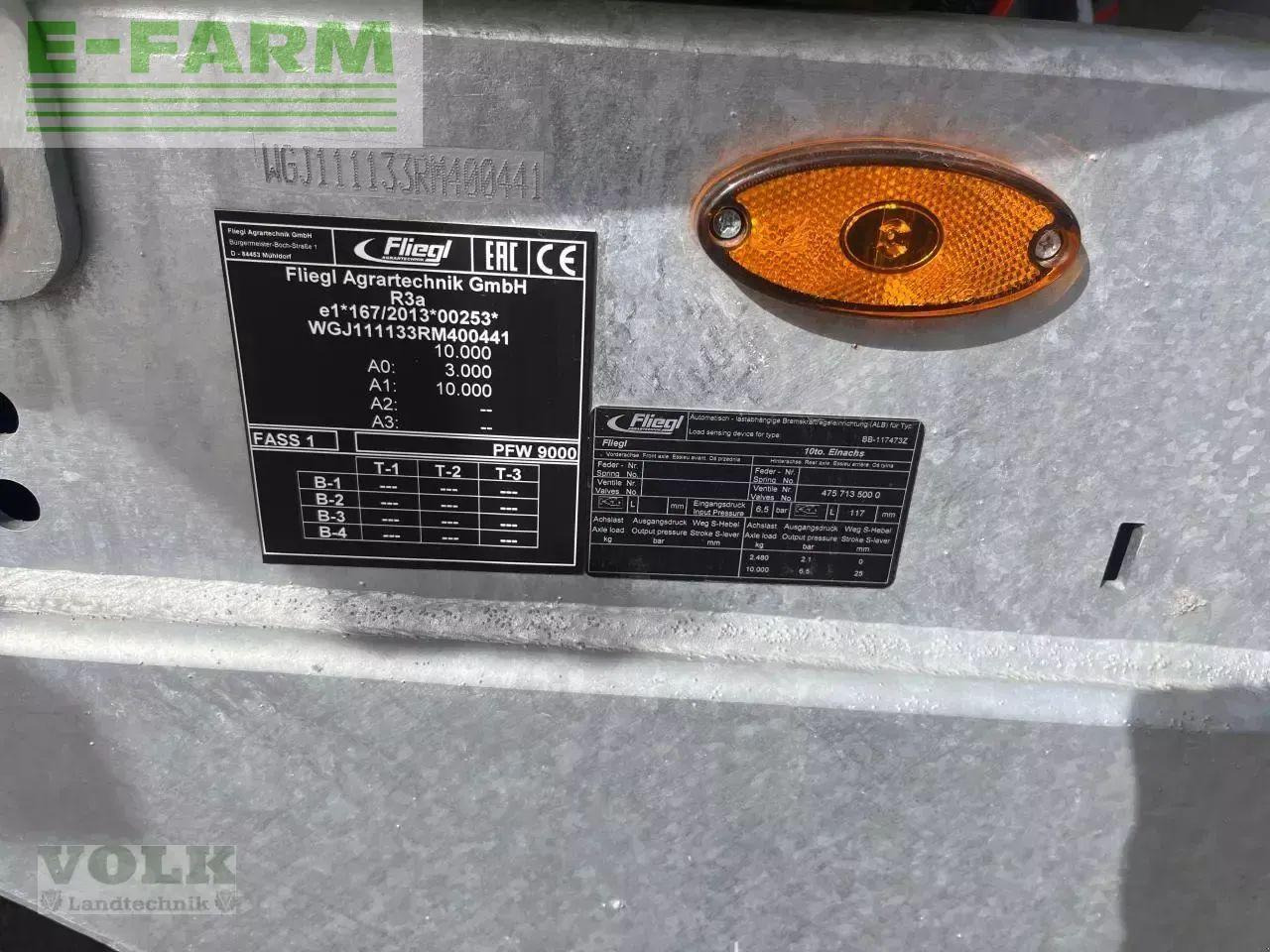 Fliegl pfw 9000 poly line einachs - Самоходный опрыскиватель: фото 3 Fliegl pfw 9000 poly line einachs - Самоходный опрыскиватель: фото 3