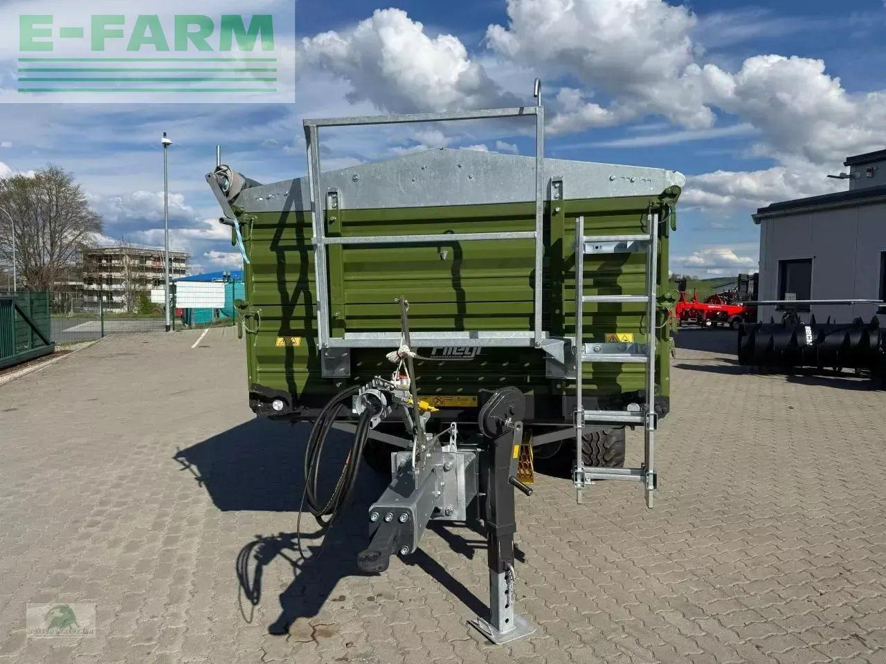 Fliegl tdk 100vr fox tandem - Сельскохозяйственный прицеп-самосвал: фото 3 Fliegl tdk 100vr fox tandem - Сельскохозяйственный прицеп-самосвал: фото 3